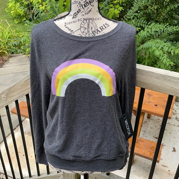 Wildfox Tops - NWT Wildfox grey over the rainbow 🌈 sweatshirt s